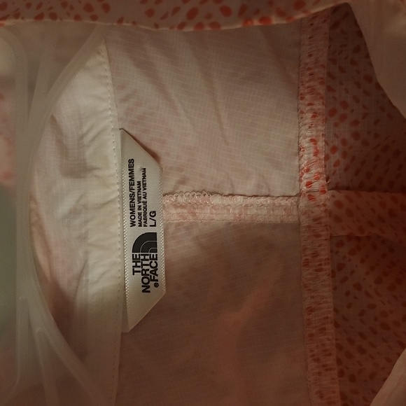 THE NORTH FACE Windbreaker, Coral, Size L, EUC - Picture 4 of 7